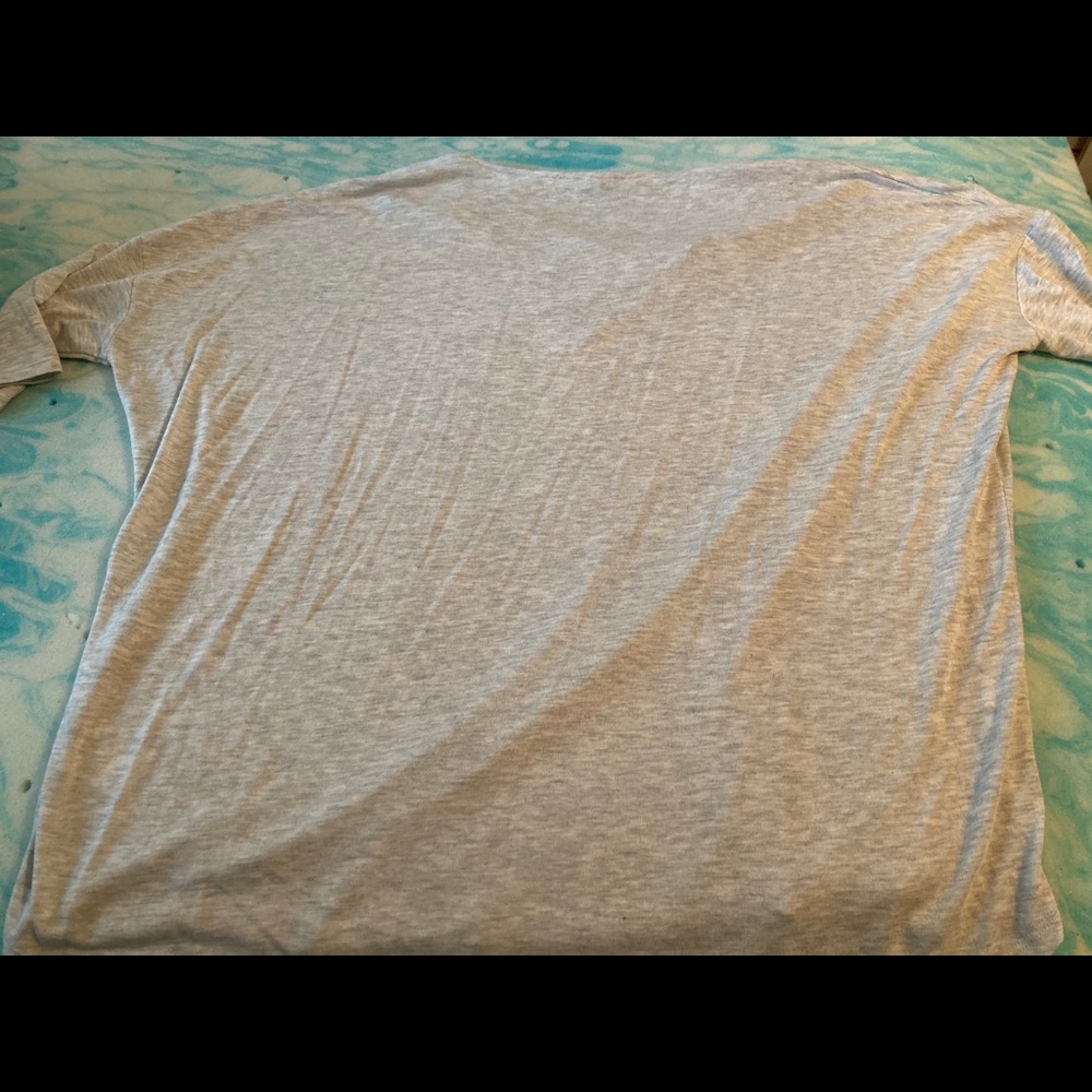 Express TShirt - Picture 4 of 4